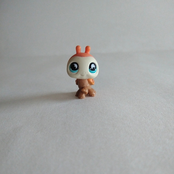 Littlest Pet Shop Other - LPS Littlest Pet Shop Ladybug Figure #856